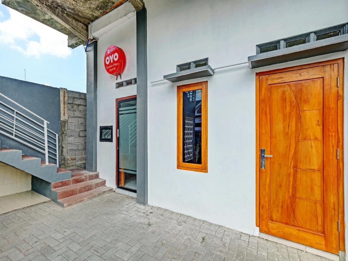 Oyo 90325 Pondok Dnayu Syariah Jarakan Buitenkant foto